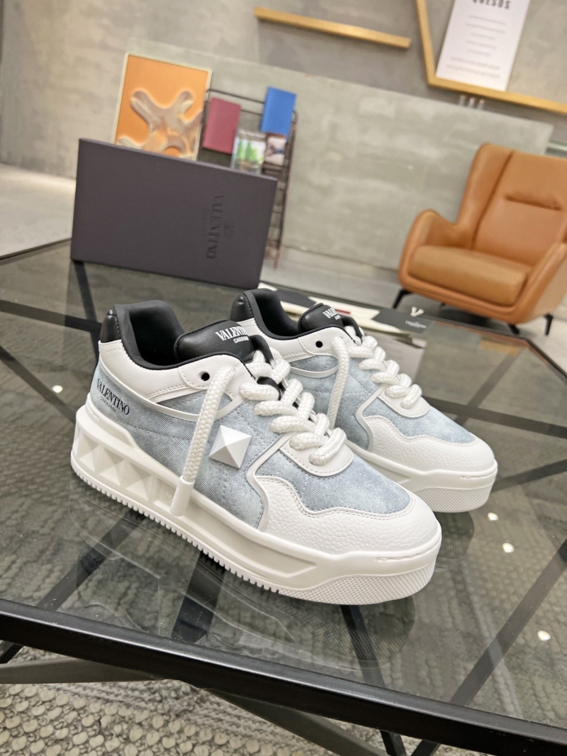 Valentino Sneakers